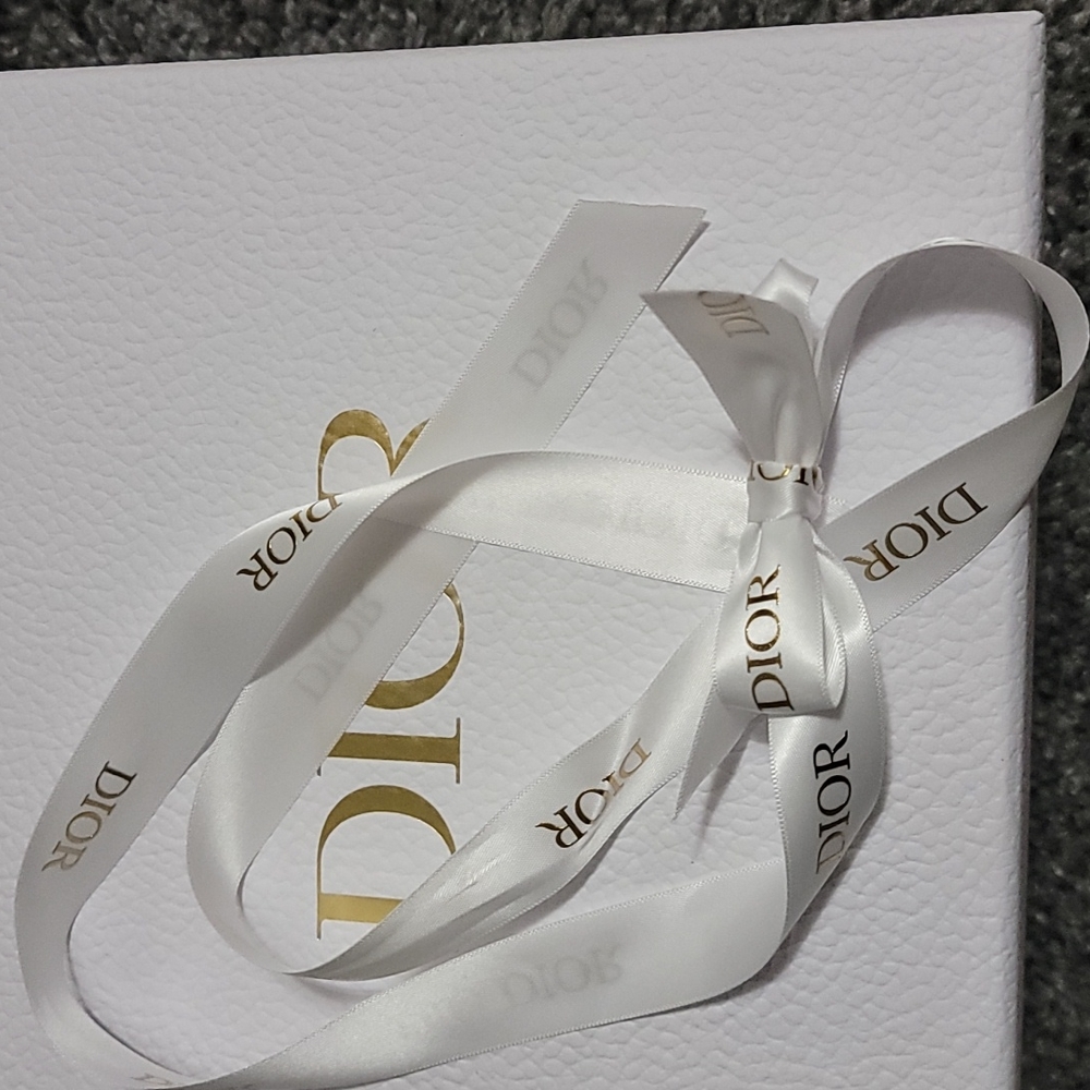 DIOR BOX